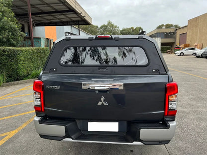 Mitsubishi Triton