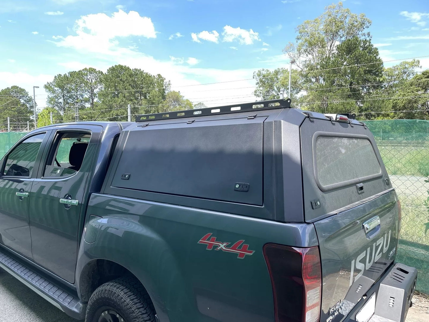 Isuzu D-MAX Aluminium Canopy
